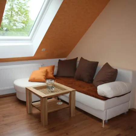 Am Fuße Des Poehlberg Apartment